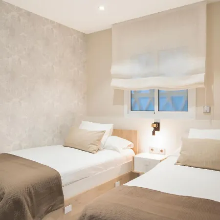 Apartamento En Playas Del Duque Ref 308 Apartment *